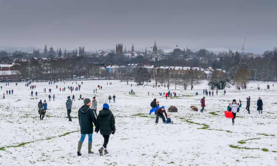 Schnee in South Park, Oxford, im Januar 2021.