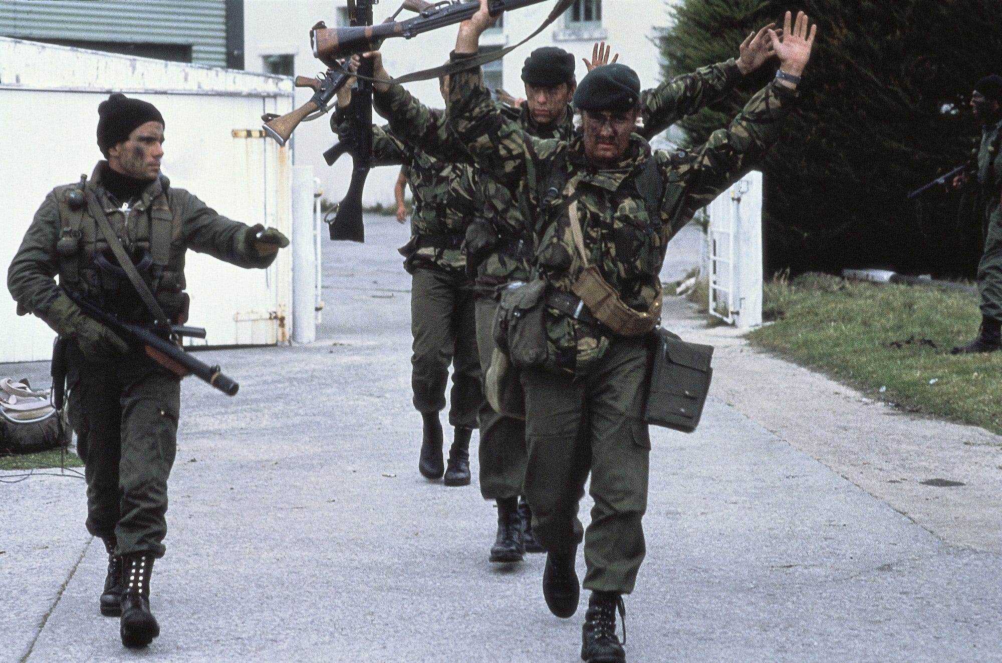 Britische Truppen Soldaten Argentinien Falkland Kriegsgefangene