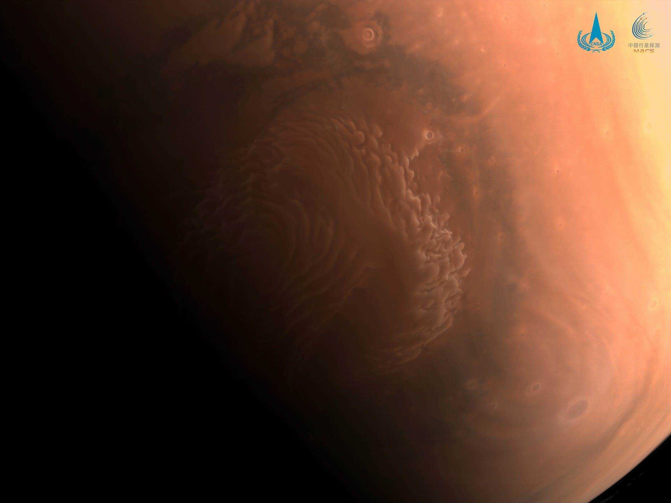 Mars fotografiert von China Tianwen-1 Orbiter