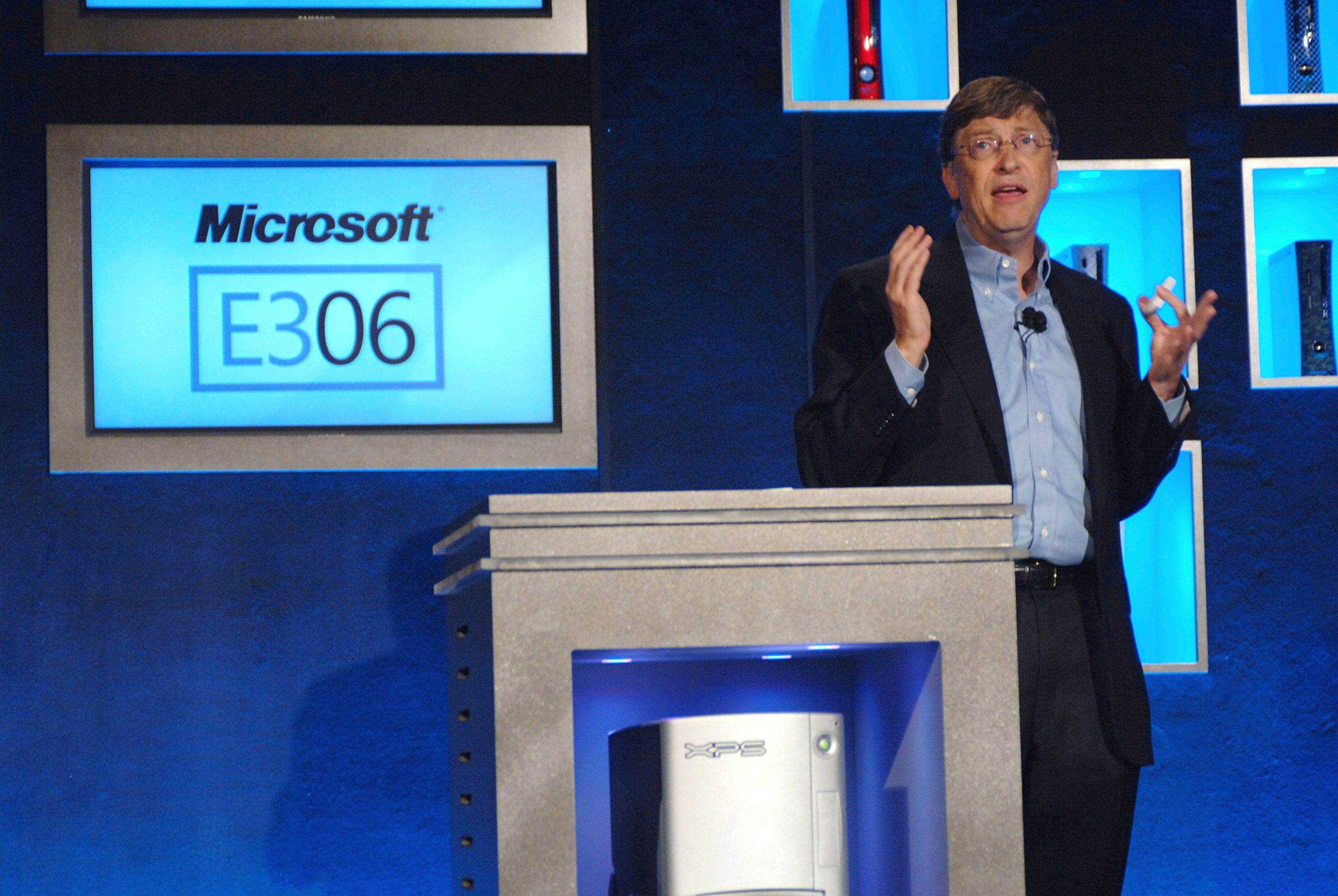 Bill Gates spricht 2006 auf der E3-Pressekonferenz von Microsoft in Hollywood, Kalifornien.
