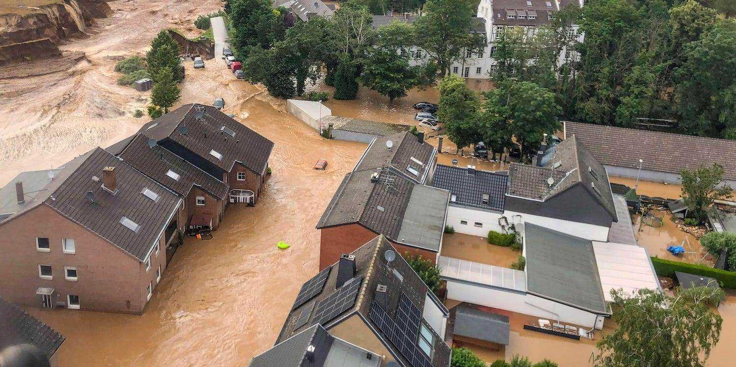 Luftaufnahme der Überschwemmung in Deutschland