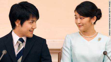 Japans Prinzessin Mako wird diesen Monat ihren bürgerlichen Verlobten heiraten