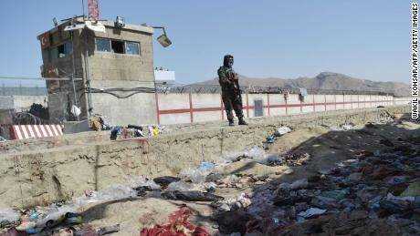 Wissenswertes über ISIS-K, die Terrorgruppe, die sich zum Anschlag auf den Flughafen von Kabul bekennt