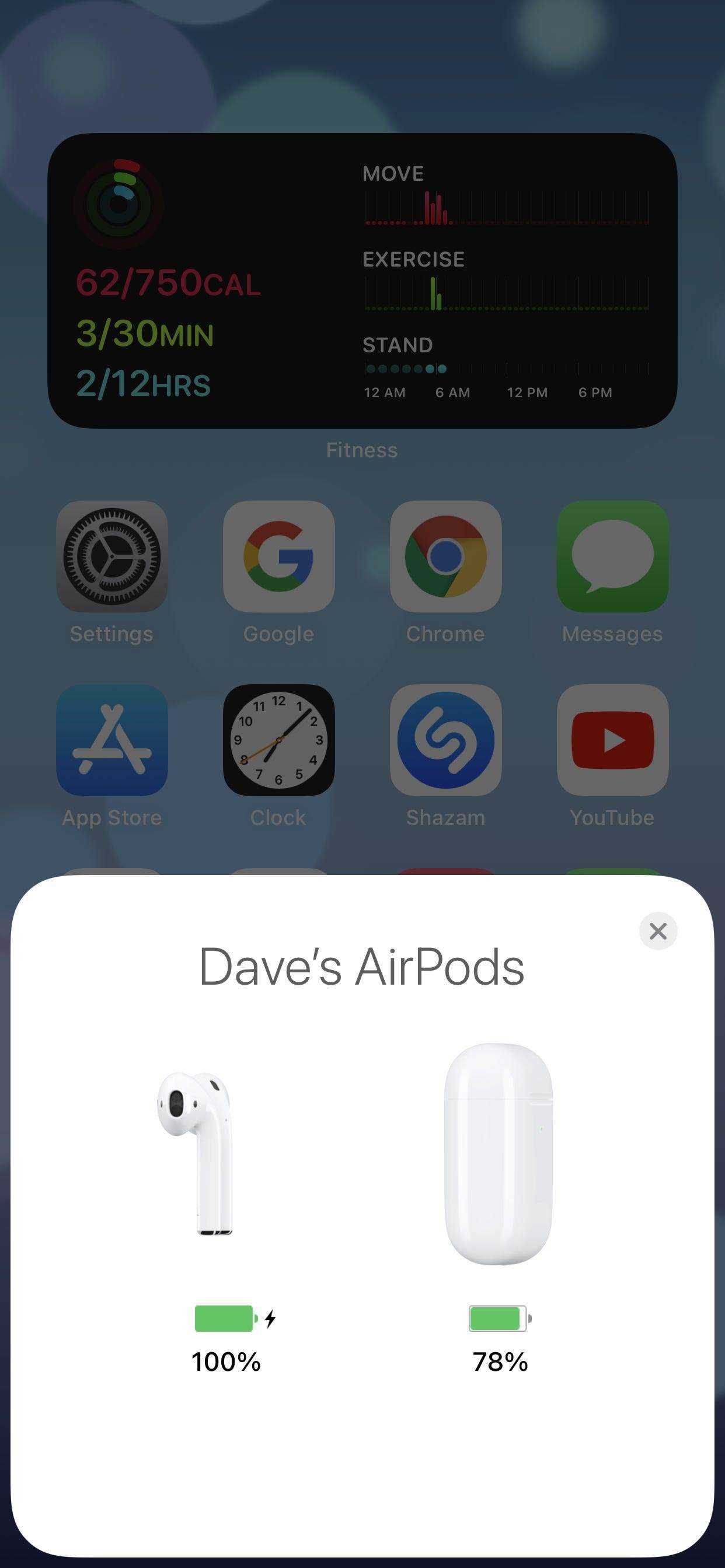 Akkustand der AirPods in iOS.