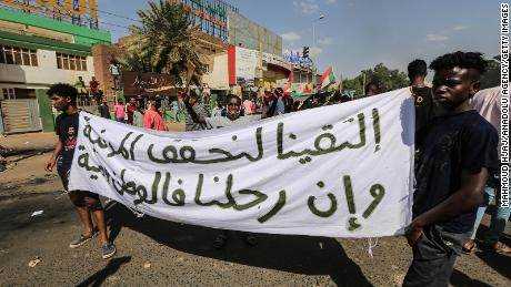 Die Sudanesen fordern die Rückkehr einer von Zivilisten geführten Regierung. 