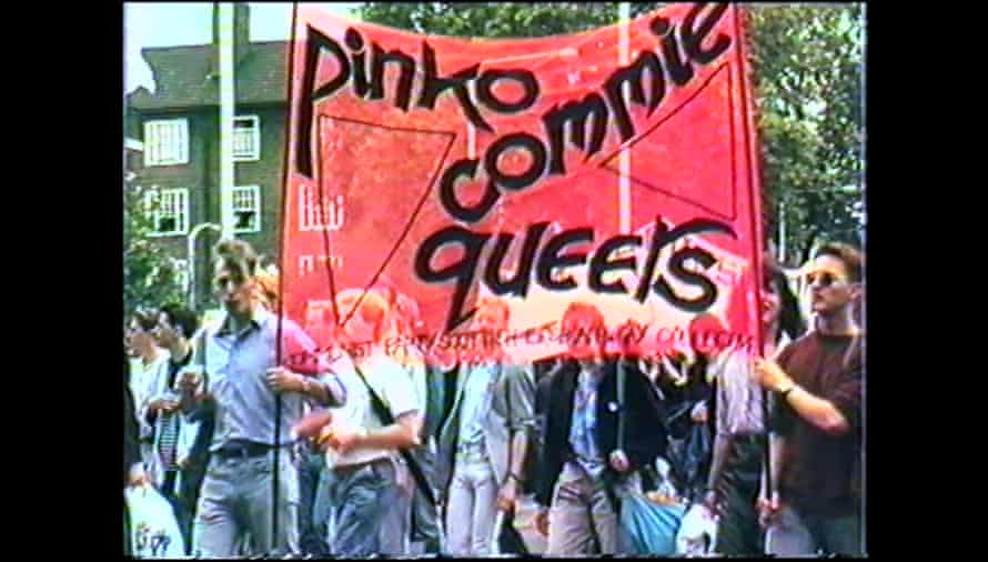 Gay Pride 1985, in einem Standbild von Rebel Dykes.