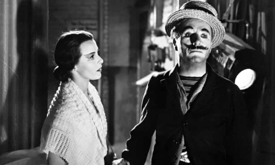 Claire Bloom und Charlie Chaplin im Rampenlicht