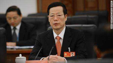 Peng beschuldigte Chinas ehemaliger Vizepremier Zhang Gaoli öffentlich, sie in seinem Haus zum Sex gezwungen zu haben, wie Screenshots eines seitdem gelöschten Social-Media-Beitrags vom 2.