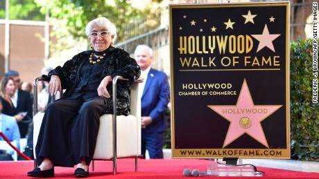 Lina Wertmüller erhielt 2019 einen Hollywood Walk of Fame-Stern. 