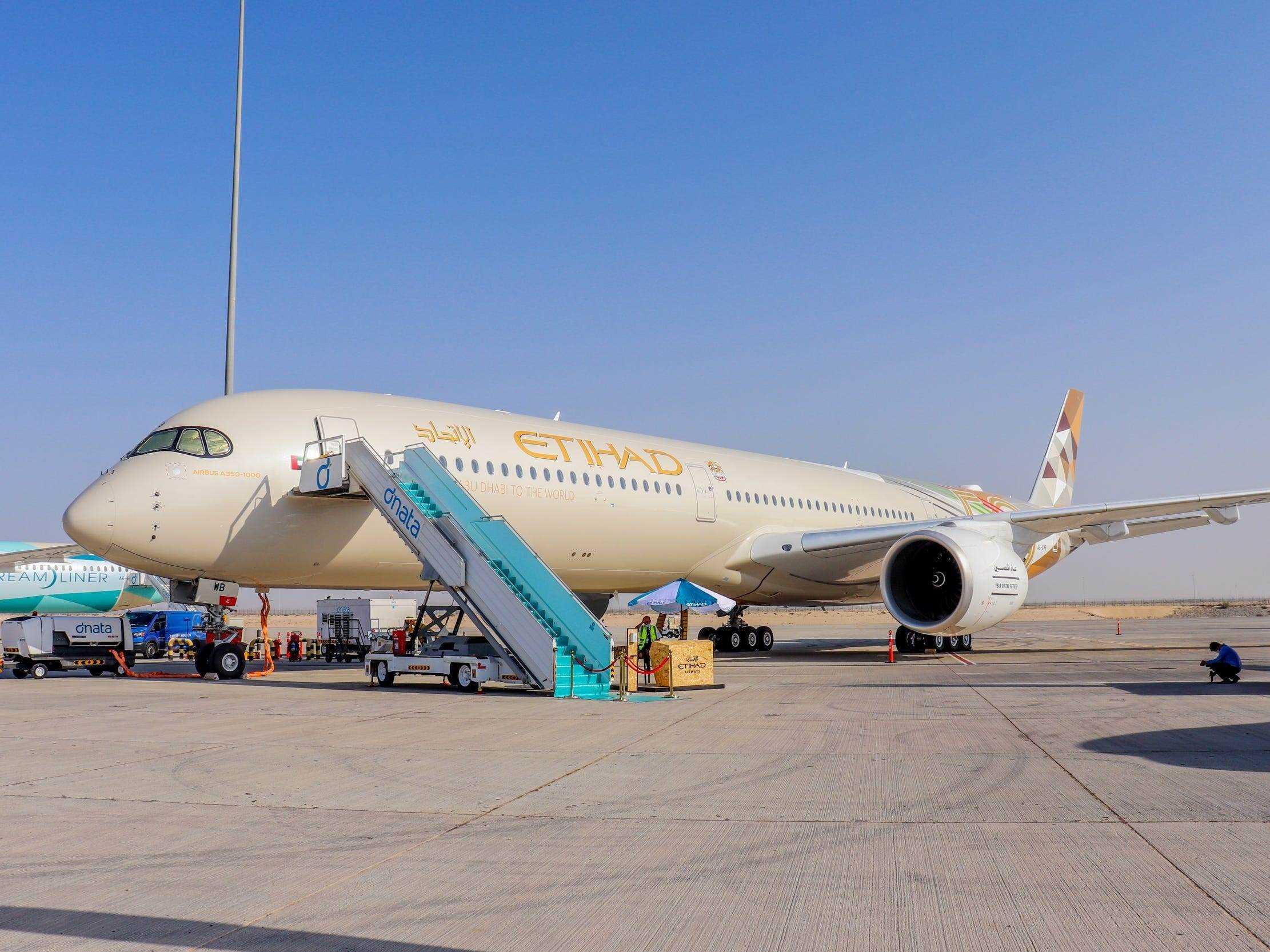 Etihad Airways Airbus A350-1000 XWB — Dubai Airshow 2021