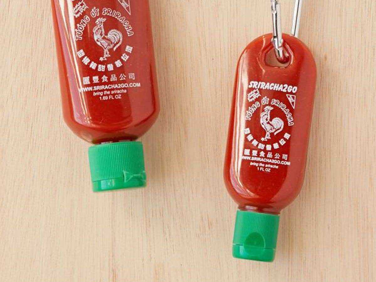Schlüsselanhänger mit Sriracha-Sauce