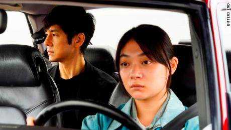 Hidetoshi Nishijima und Tôko Miura in „Drive My Car“  der Oscar-Nominierungen für den besten Film und den besten internationalen Film erhielt.