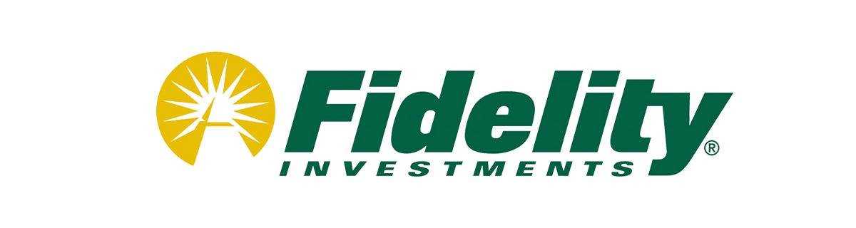 Fidelity Investments 2x1-Logo auf Personal Finance Insider-Hintergrund.