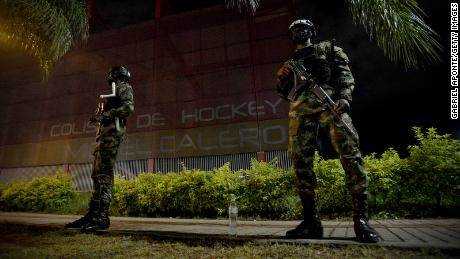 Inmitten eskalierender Gewalt entsendet Kolumbien Truppen