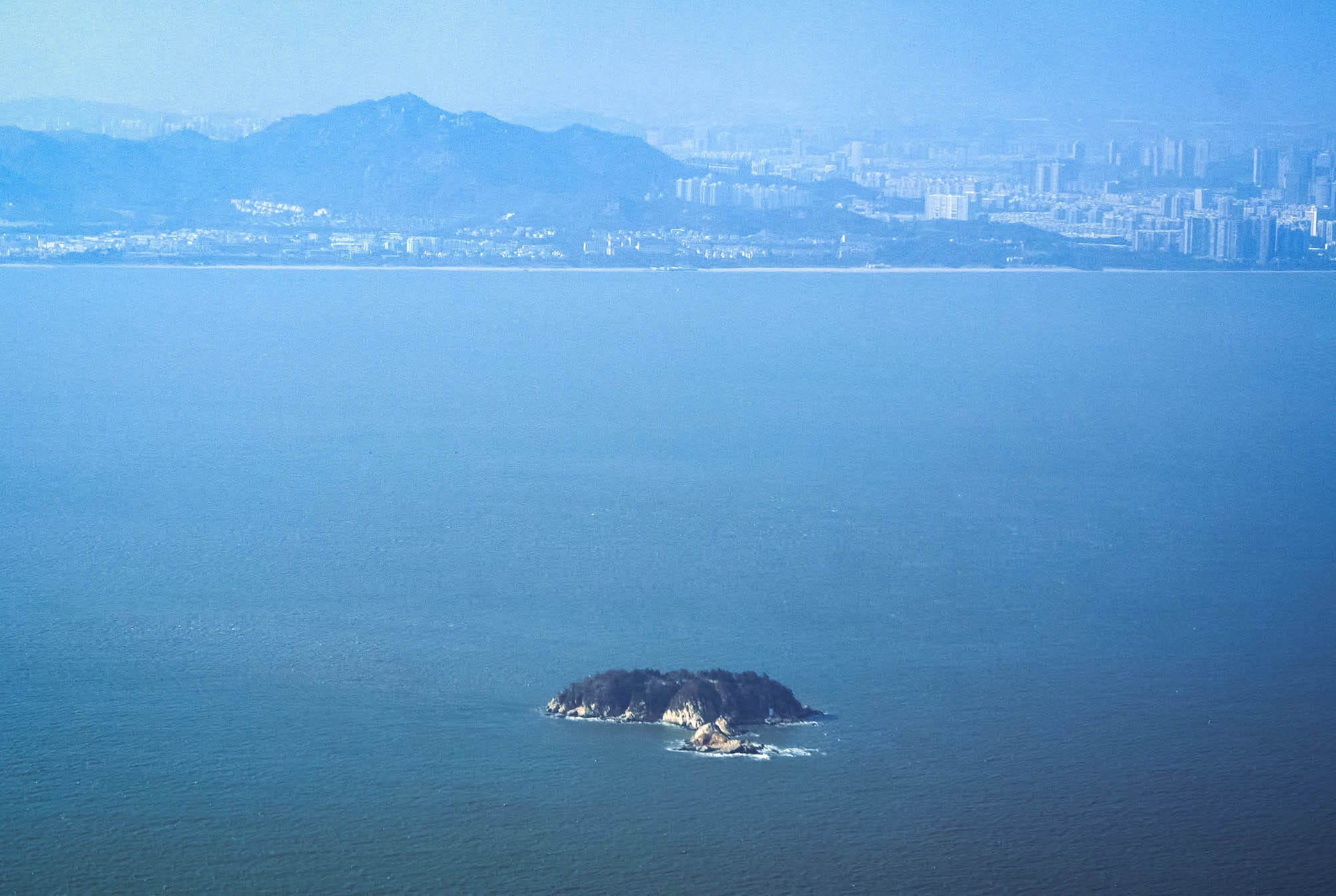 Südchinesisches Meer zwischen Xiamen in China und Kinmen in Taiwan