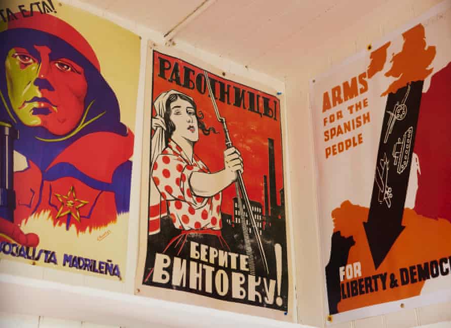 Vintage sozialistische Plakate im Clarion House