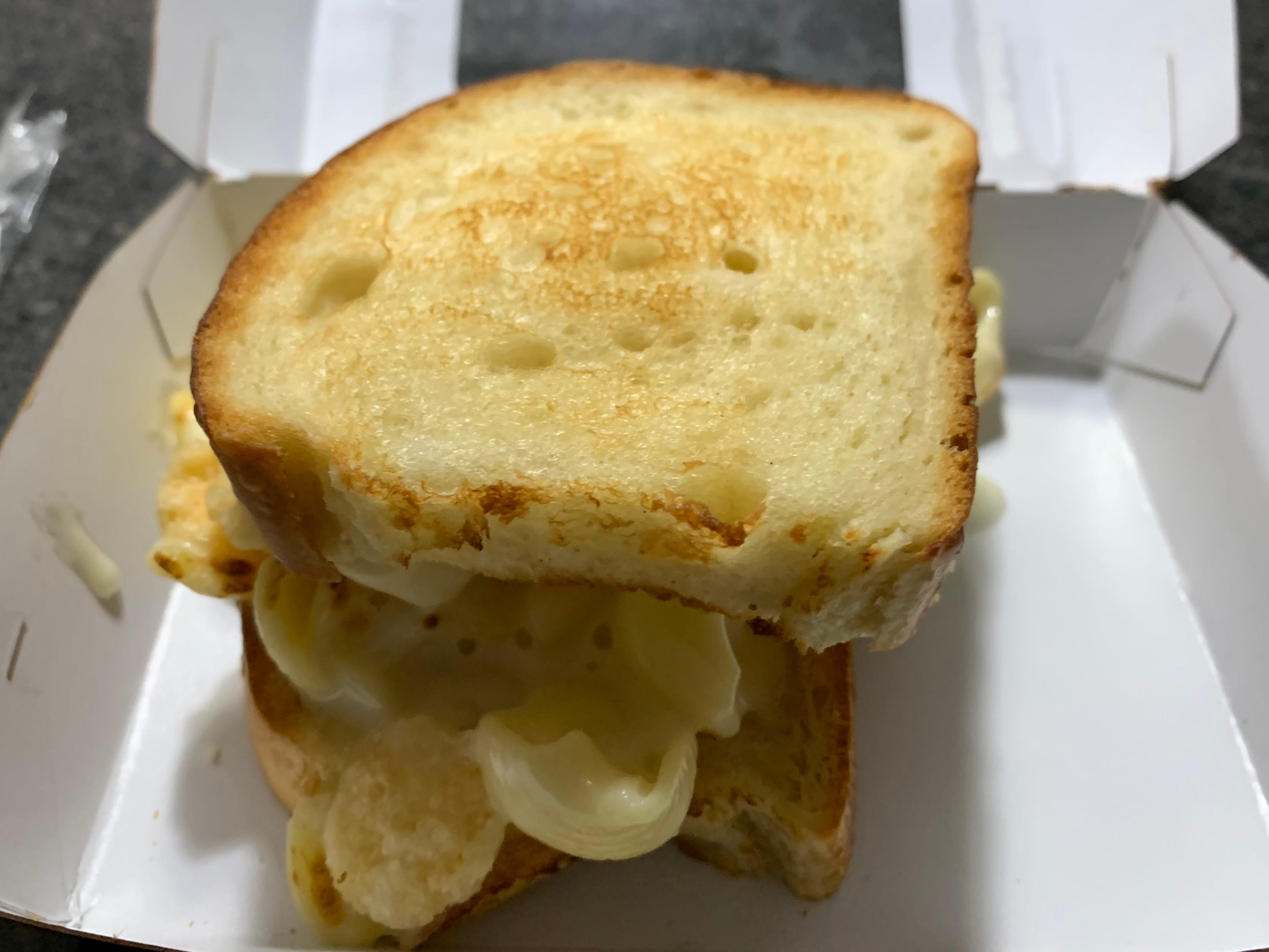 Panera-Makkartoffel-Käse-Sandwich