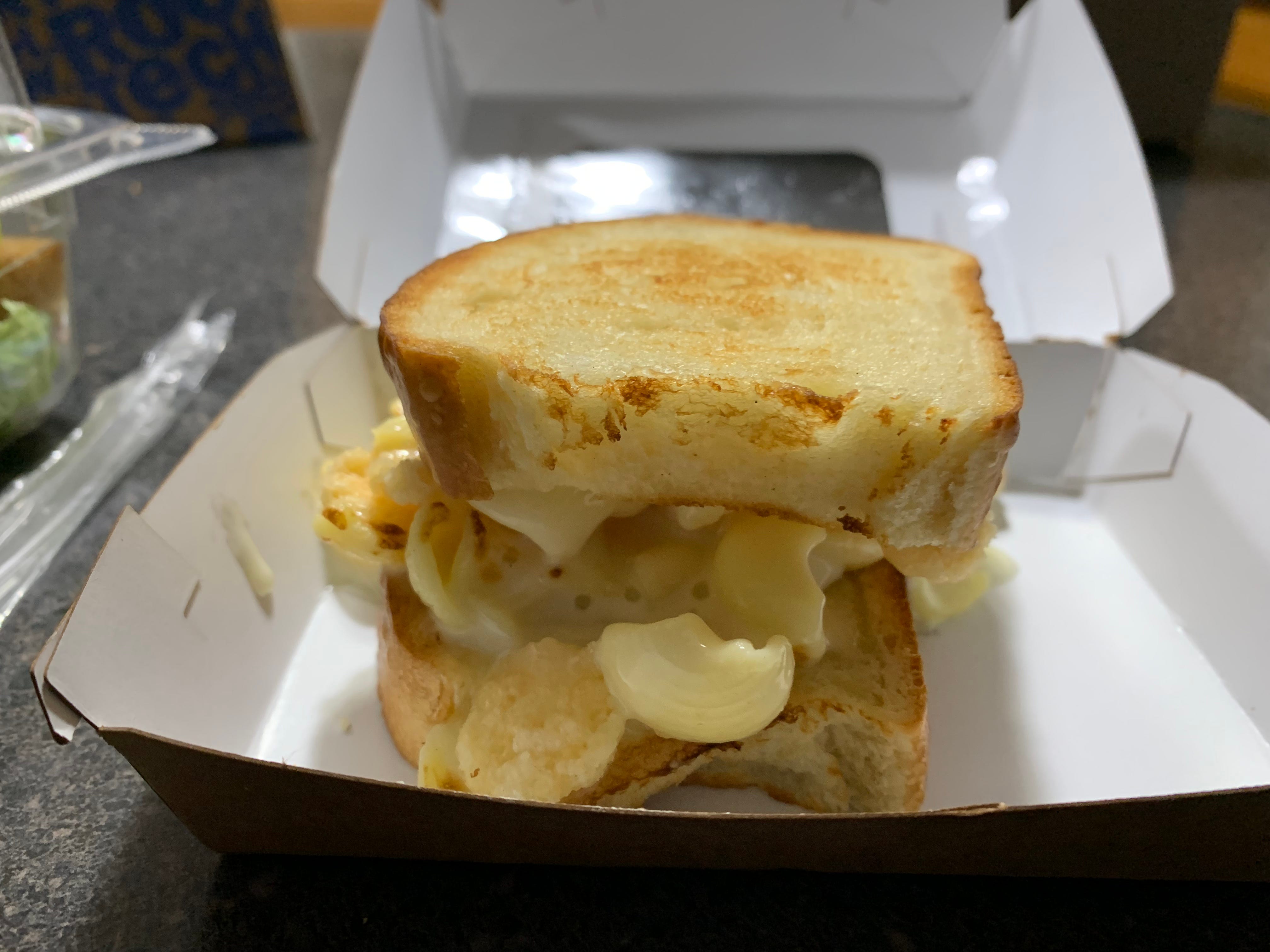 Panera-Makkartoffel-Käse-Sandwich