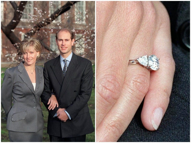 Sophie Rhys-Jones und Prinz Edward geben ihre Verlobung mit einem Foto des Rings nebeneinander bekannt.