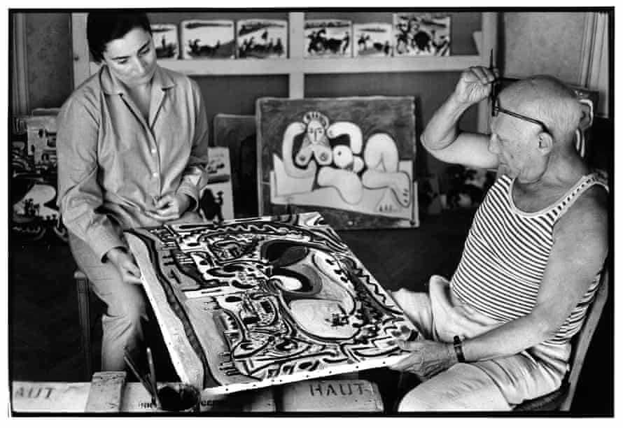 Ein weiteres Bild von Douglas Duncan von Picasso und seiner Frau, diesmal im Jahr 1960.