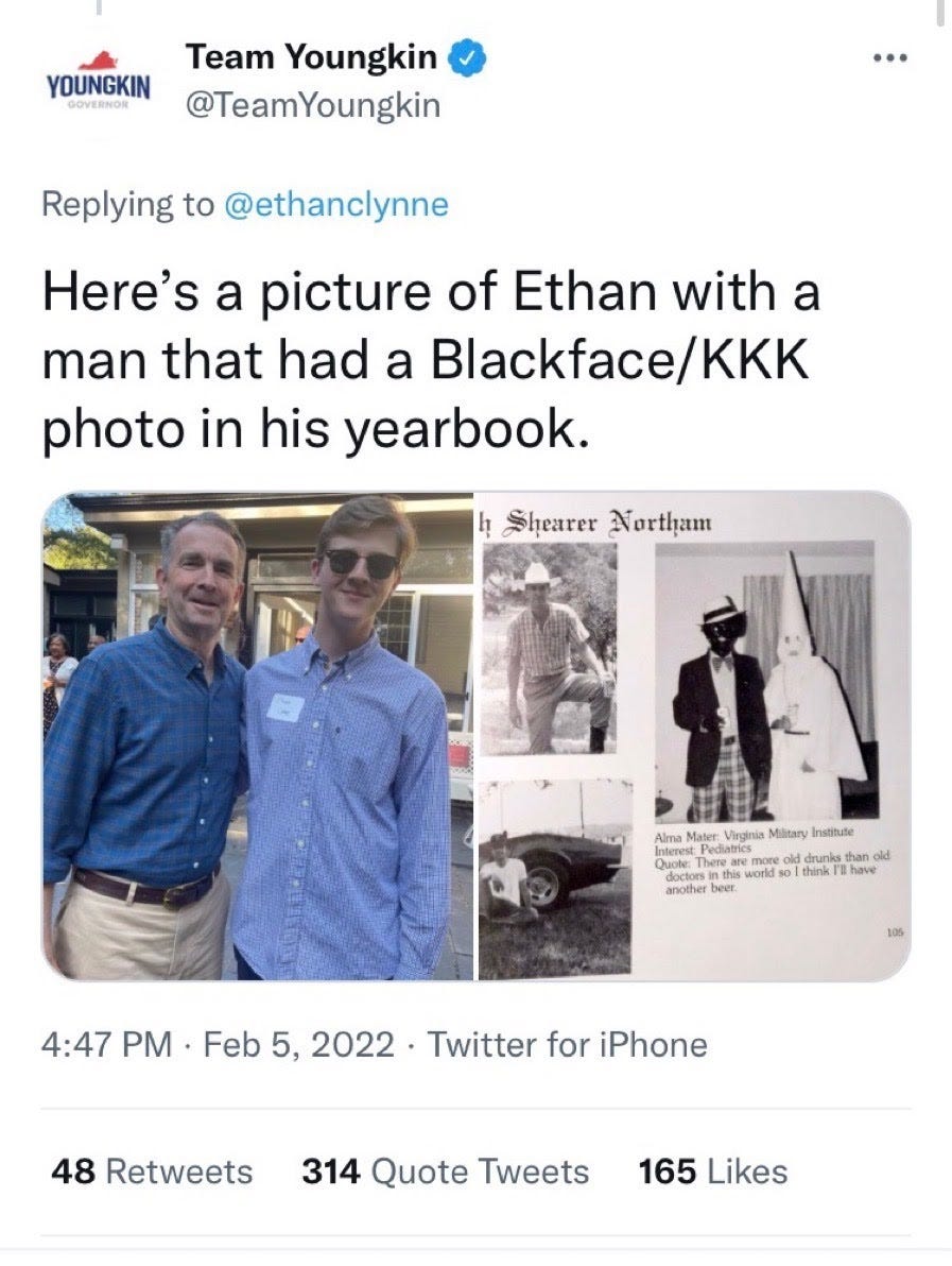 Jetzt gelöschter Tweet von Team Youngkin, der besagt: „Hier ist ein Bild von Ethan mit einem Mann, der ein Blackface/KKK-Foto in seinem Jahrbuch hatte.“
