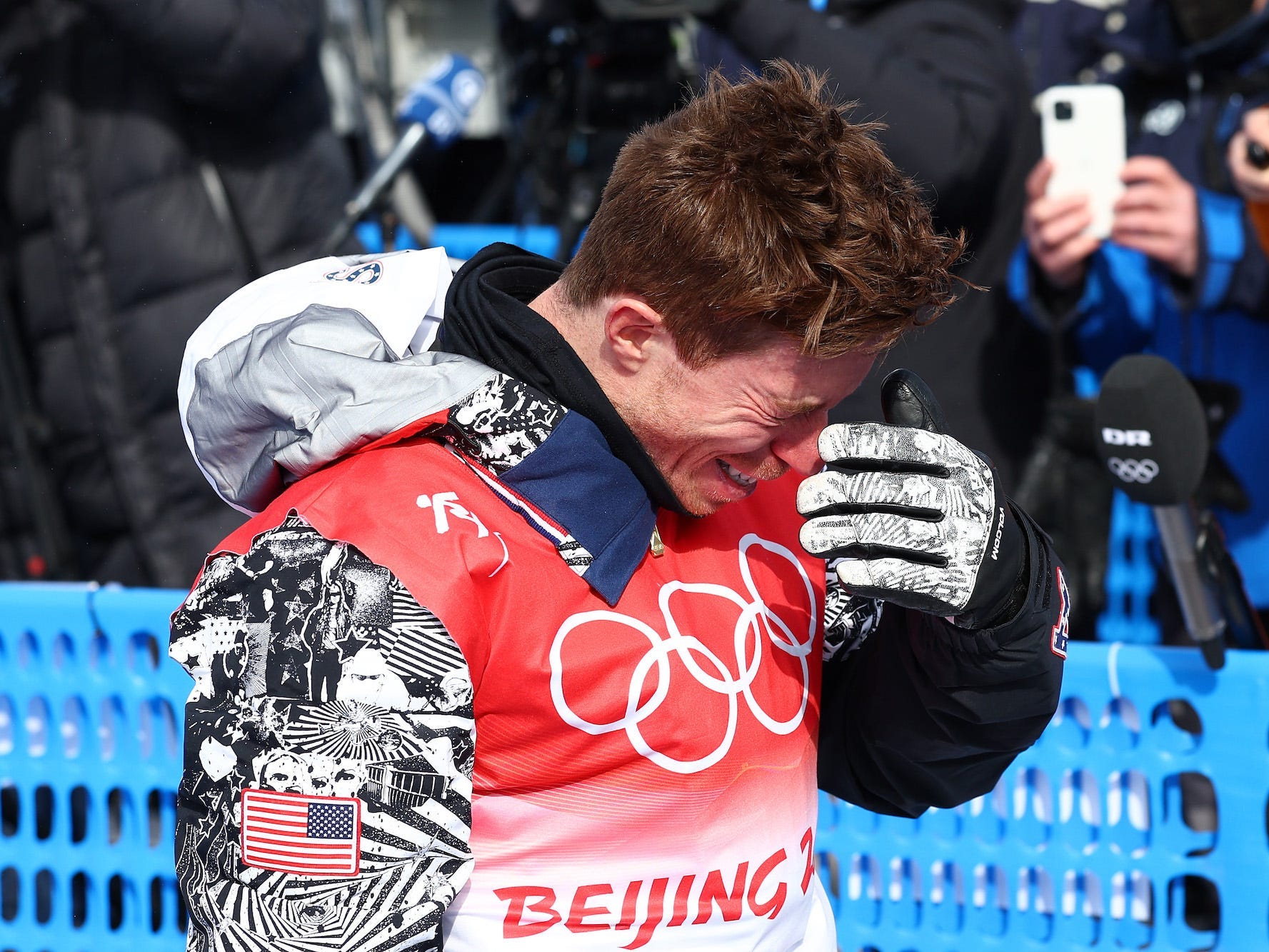 Shaun White weint bei den Olympischen Spielen in Peking.