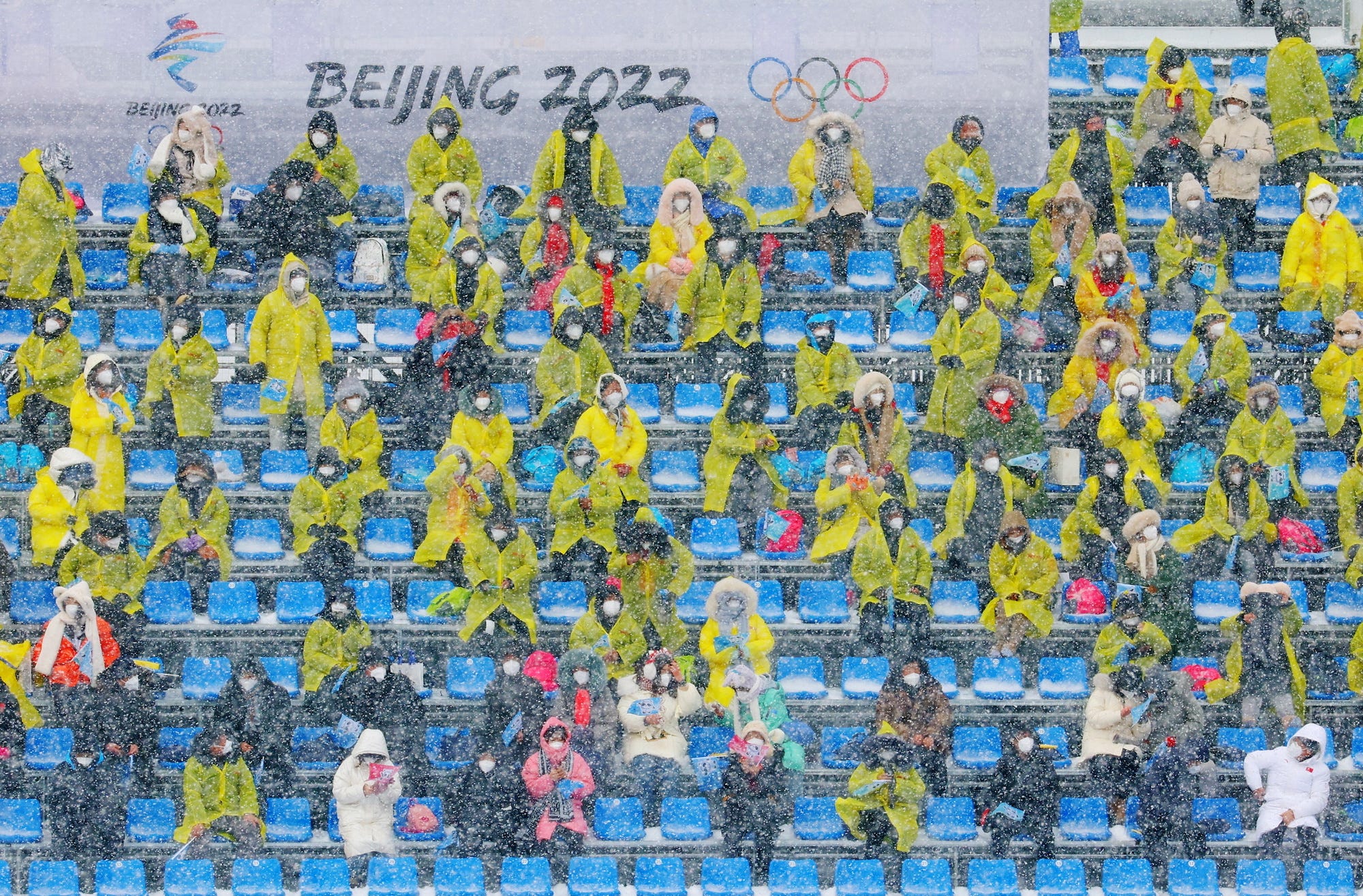 Olympische Spiele 2022 in Peking - Skilanglauf - Herren 4 x 10 km Staffel - Nationales Langlaufzentrum, Zhangjiakou, China - 13. Februar 2022. Blick auf das Publikum während des Wettbewerbs.