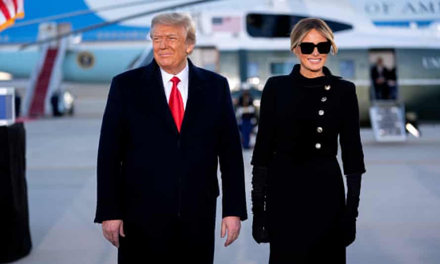 Donald und Melania Trump am 20. Januar 2021 auf der Joint Base Andrews in Maryland.