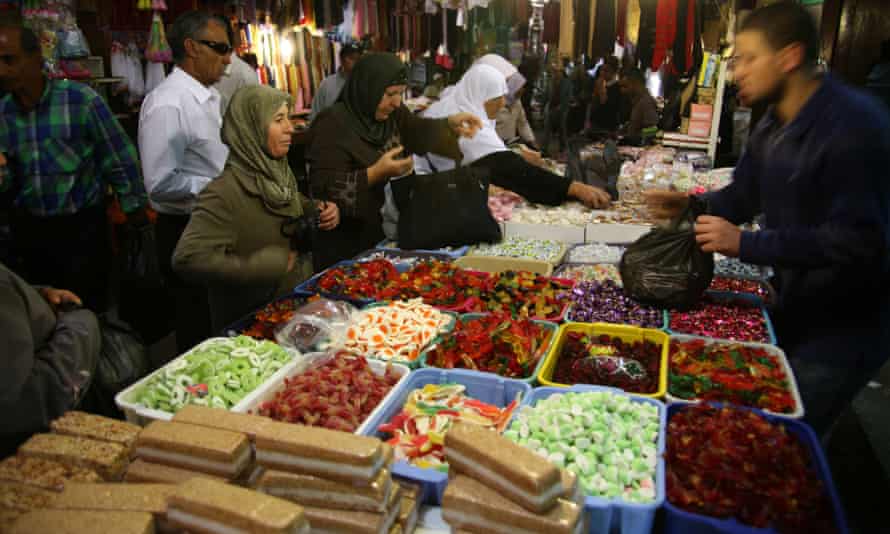 Süßigkeiten zum Verkauf in der Altstadt von Jerusalem.