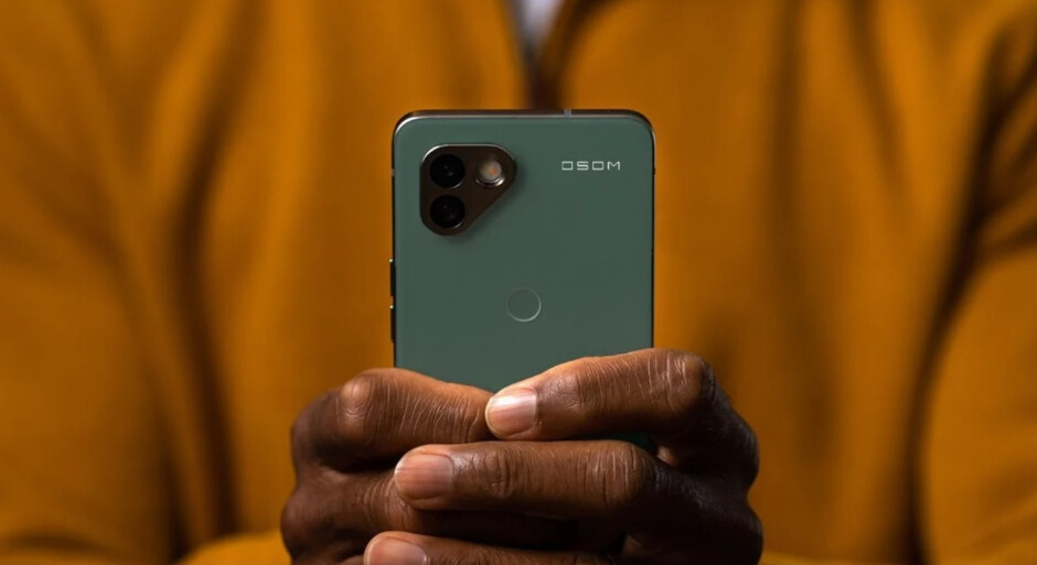 Borealis Green war die beliebteste Farbe in einer LinkedIn-Umfrage – Ehemalige Teamkollegen von Essential Phone konnten diesen Sommer das neue OSOM OV1-Mobilteil enthüllen