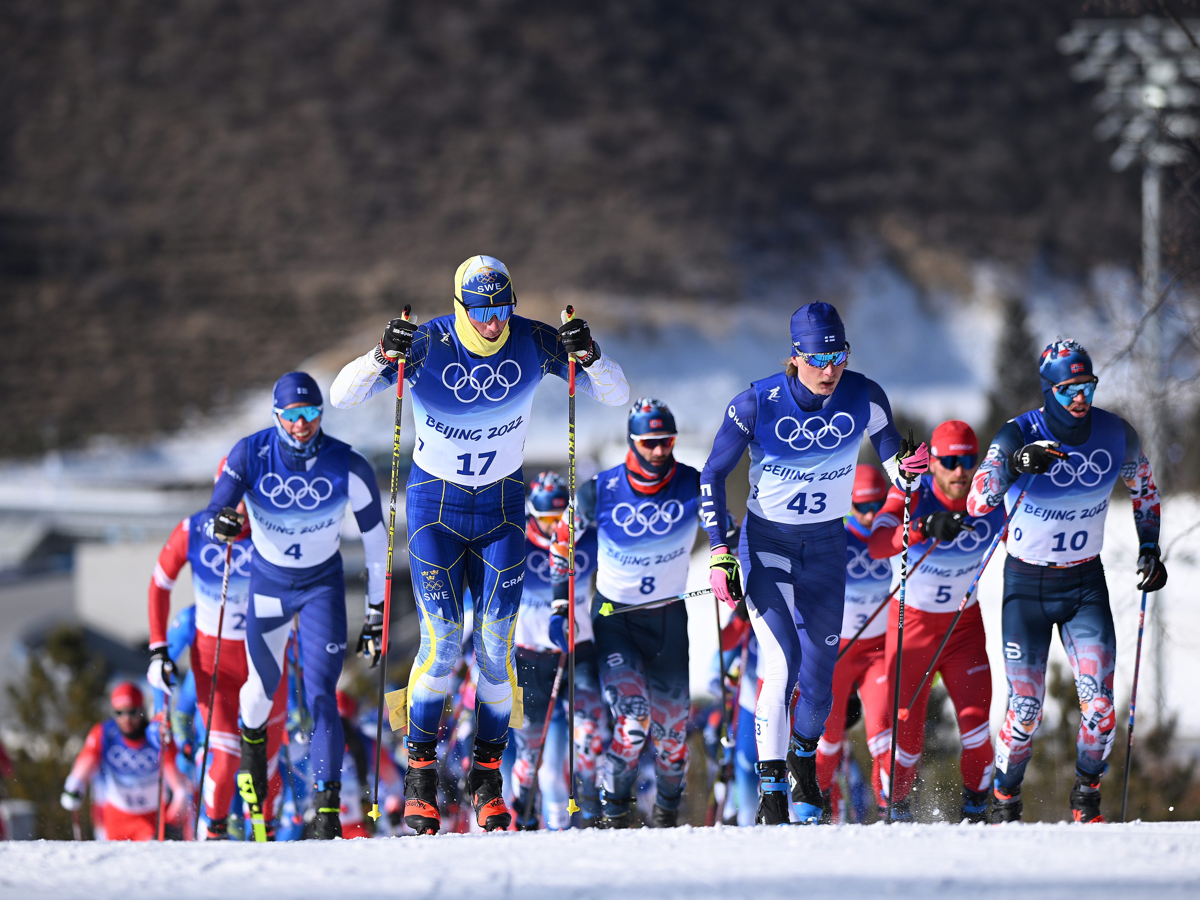 Herren-Langlauf 15 km + 15 km Skiathlon am 2. Tag der Olympischen Winterspiele 2022 in Peking beim National Cross-Country Skiing.