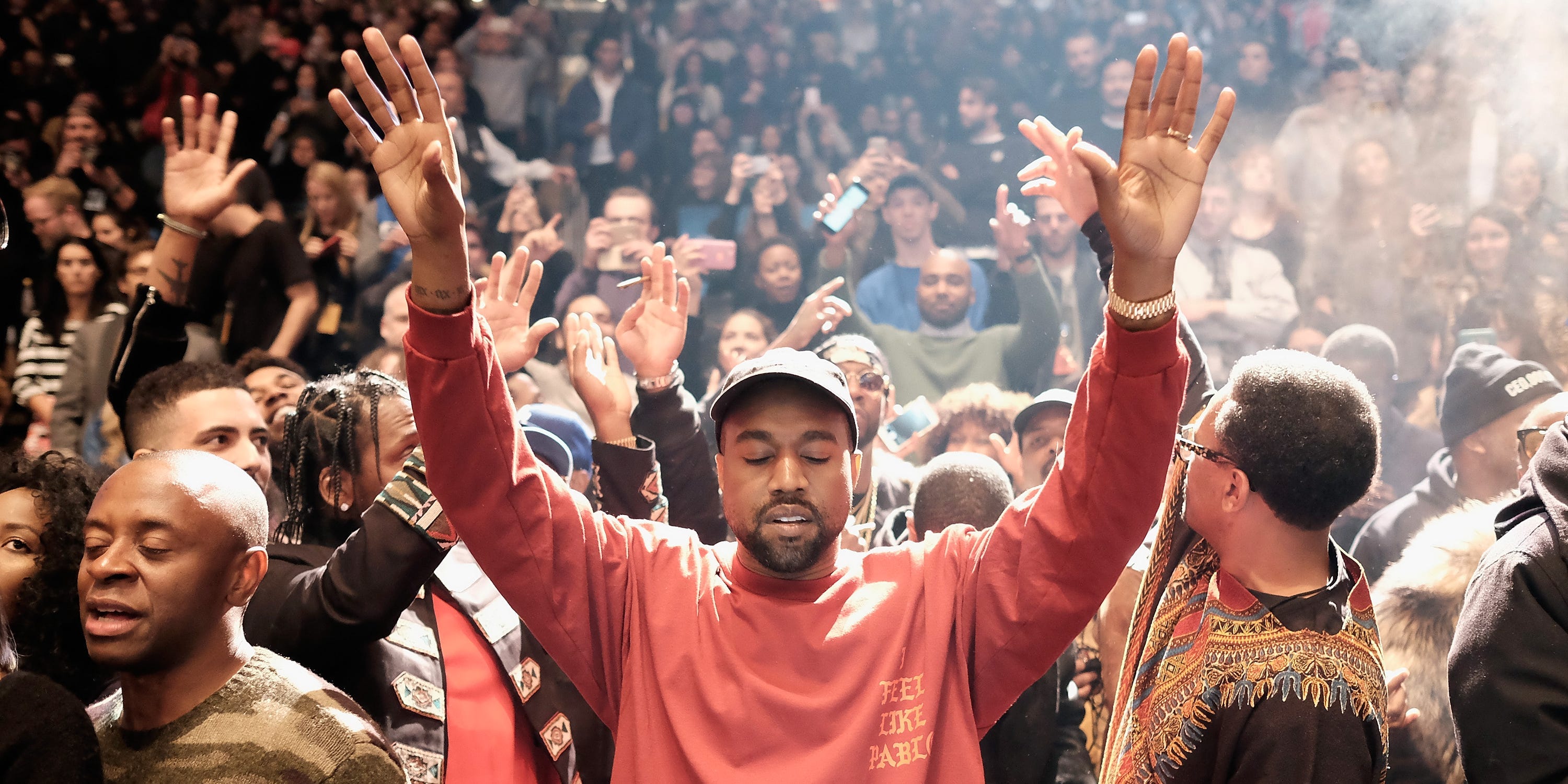 Kanye West;  Yeezy Staffel 3;  das Leben von Pablo Premiere;  madison quadratisch garten