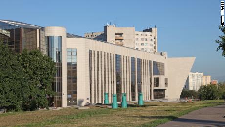 Das Moskauer Staatliche Institut für Internationale Beziehungen, oft abgekürzt MGIMO, ist eine akademische Einrichtung, die vom Außenministerium Russlands betrieben wird.