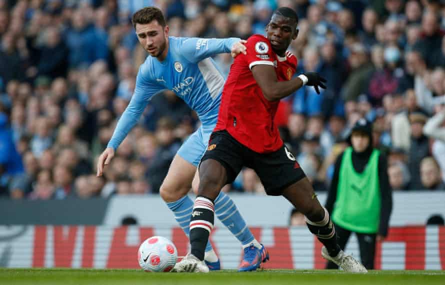 Aymeric Laporte kämpft diesen Monat im Manchester-Derby gegen Paul Pogba, das City mit 4:1 gewann.