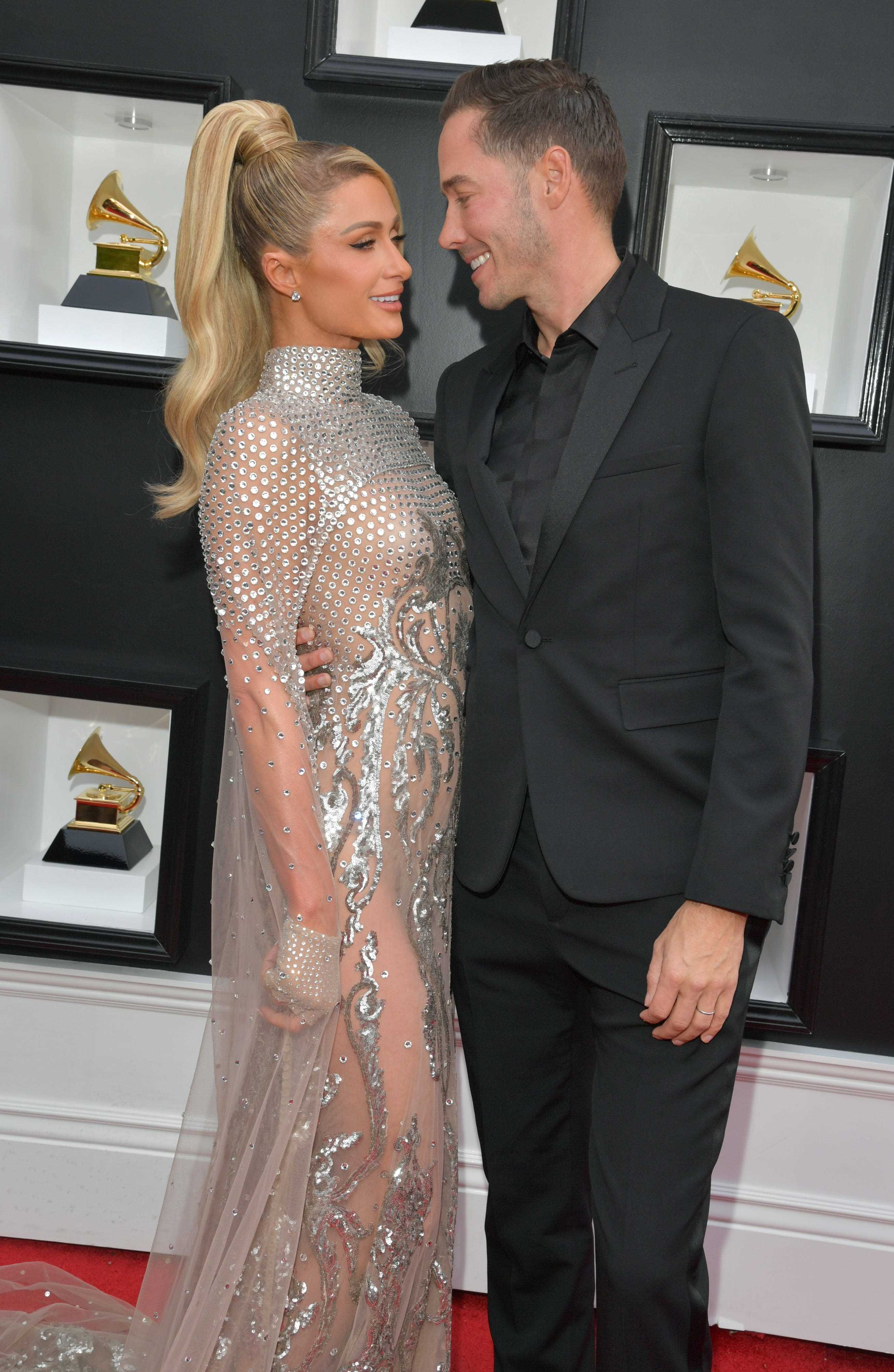 Paris Hilton und Carter Reum bei den Grammys 2022