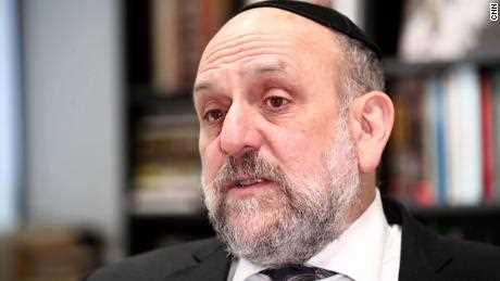 Rabbi Michael Schudrich sagte, die Erinnerung an den Holocaust habe die Juden dazu angespornt, den Ukrainern zu helfen.