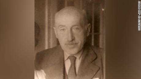 Julian Poznański, der Urgroßvater von Jan Gebert, überlebte den Holocaust, als er von Polen versteckt wurde.