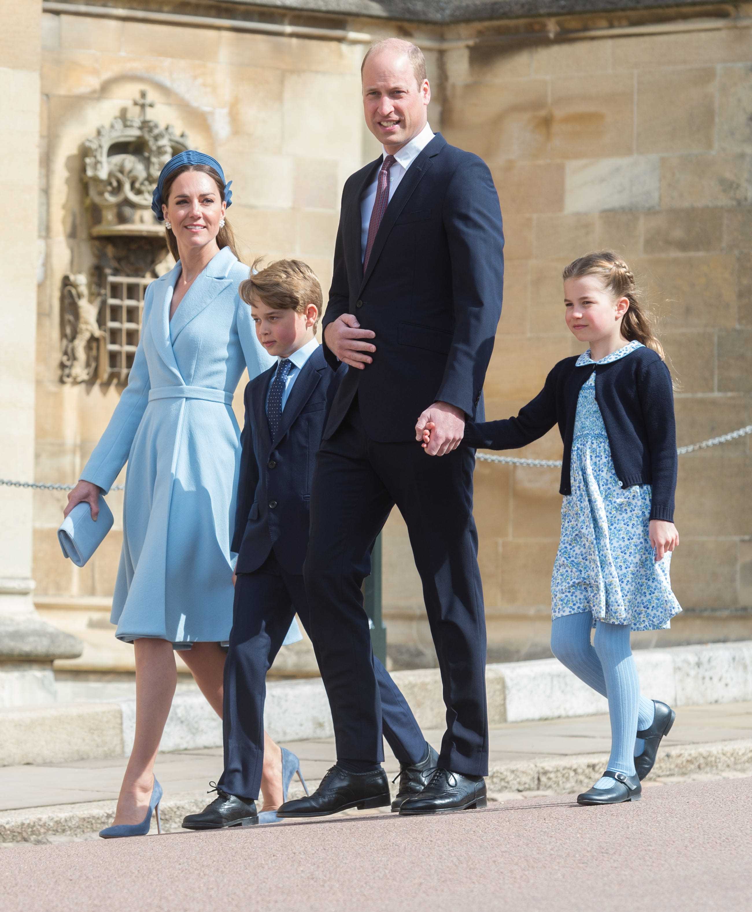 Prinz Wiliam, Kate Middleton, Prinz George und Prinzessin Charlotte beim Gottesdienst am Ostersonntag im April 2022.