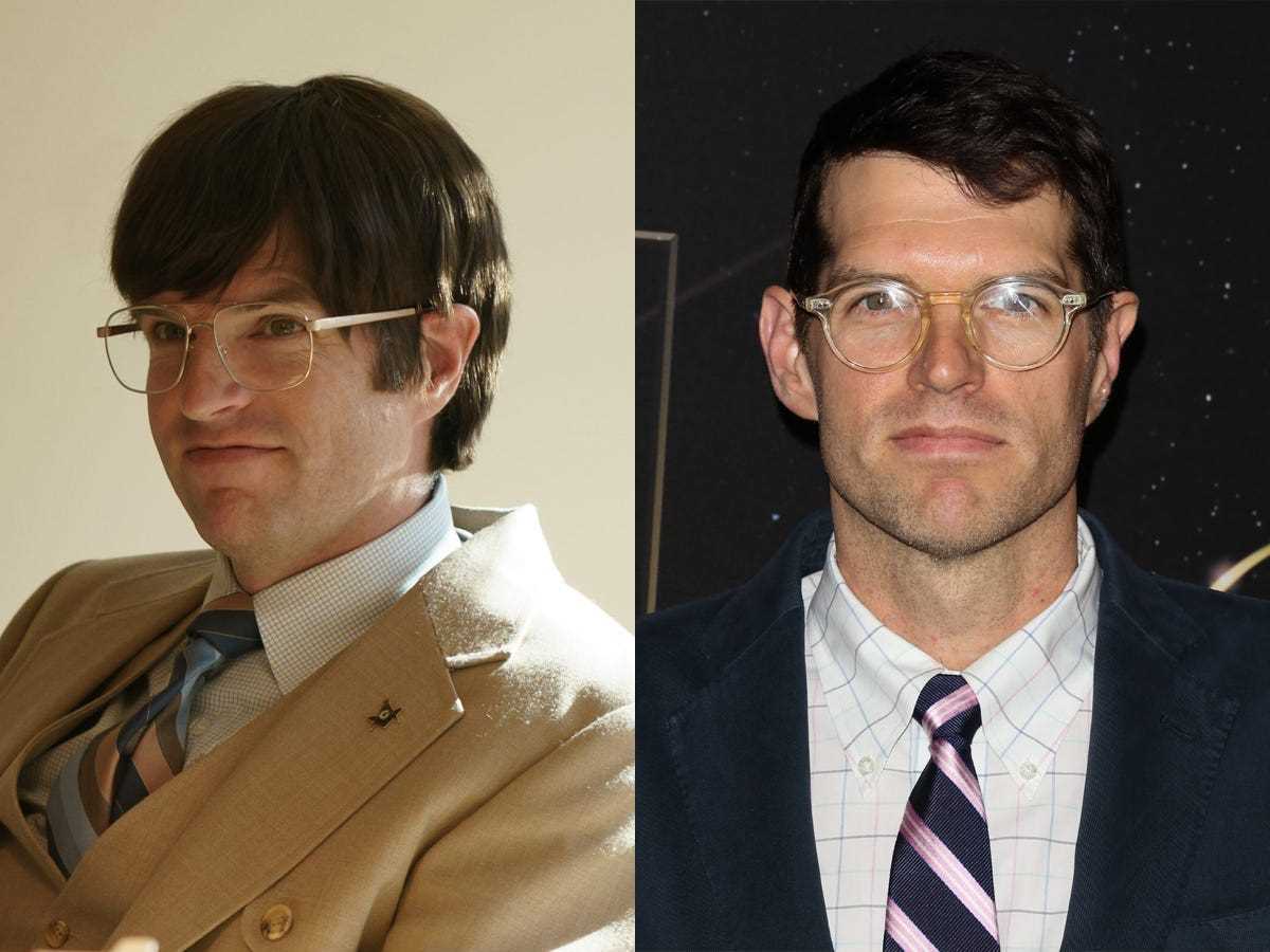 Timothy Simons als Pat Montgomery in Hulus „Candy“, links;  Richtig, im Jahr 2020.