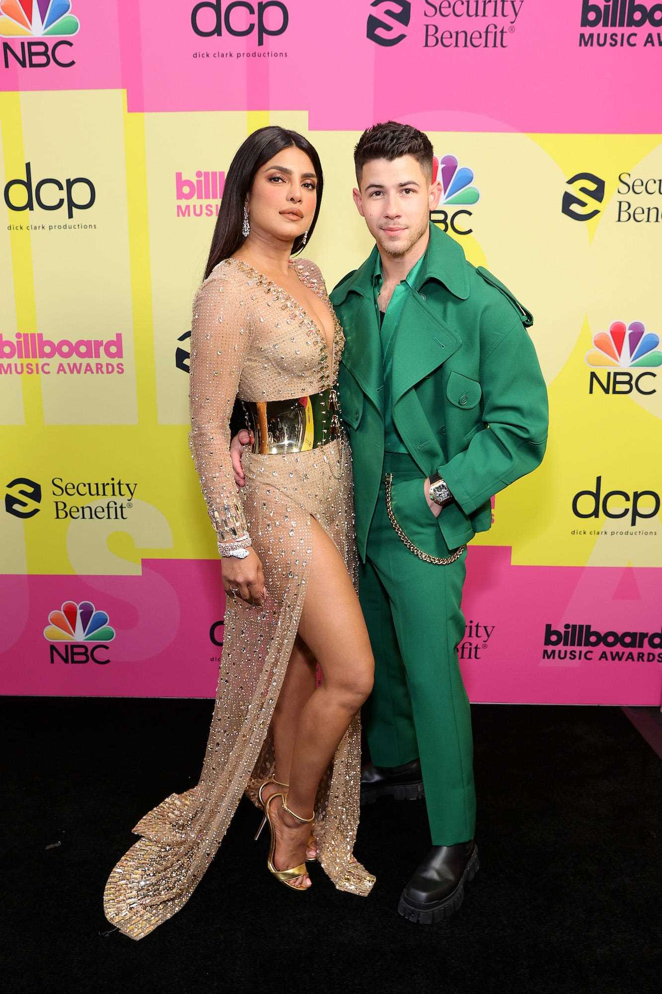 Priyanka Chopra Jonas und Nick Jonas bei den Billboard Music Awards am 23. Mai 2021.