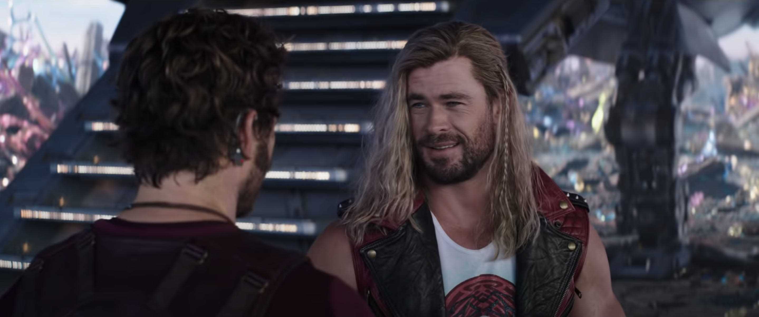 Chris Hemsworth als Thor im ersten Teaser-Trailer zu „Thor: Love and Thunder“.
