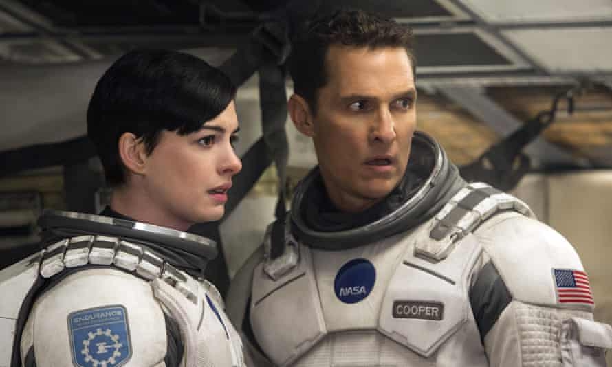 Anne Hathaway und Matthew McConaughey in Interstellar.