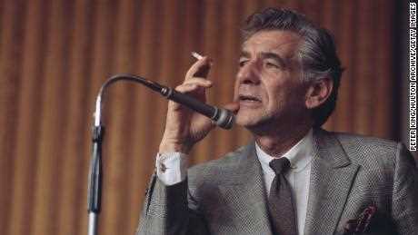 Der amerikanische Komponist und Dirigent Leonard Bernstein im Jahr 1970.