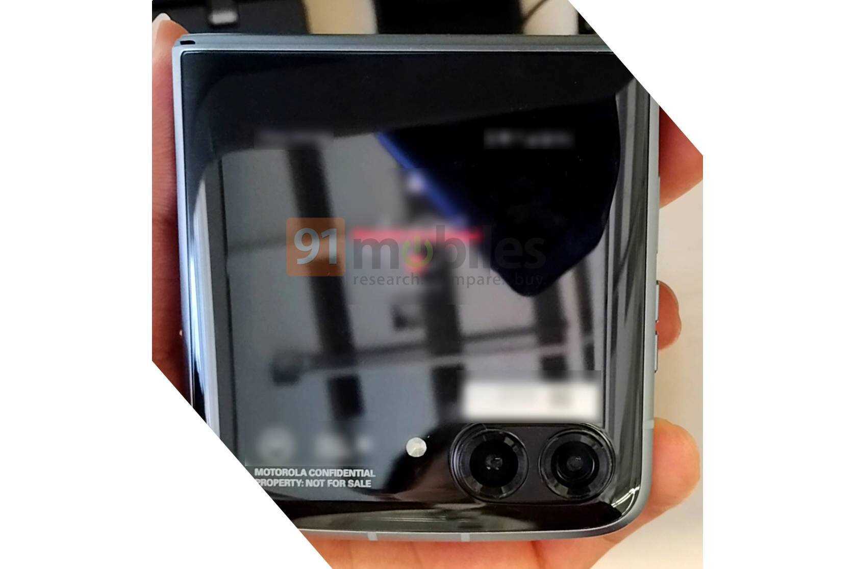 Das erste durchgesickerte Foto des Razr 2022 weist auf ein kastenförmigeres Design und ein Dual-Kamera-Array hin – Das komplett neu gestaltete Motorola Razr 2022 bricht zum ersten Mal aus der Deckung