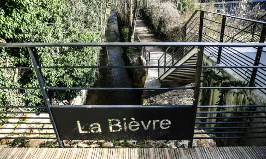 Die Umweltverschmutzung hat La Bièvre für einen Großteil seines Verlaufs in den Untergrund gezwungen, aber es wird jetzt wiederbelebt.