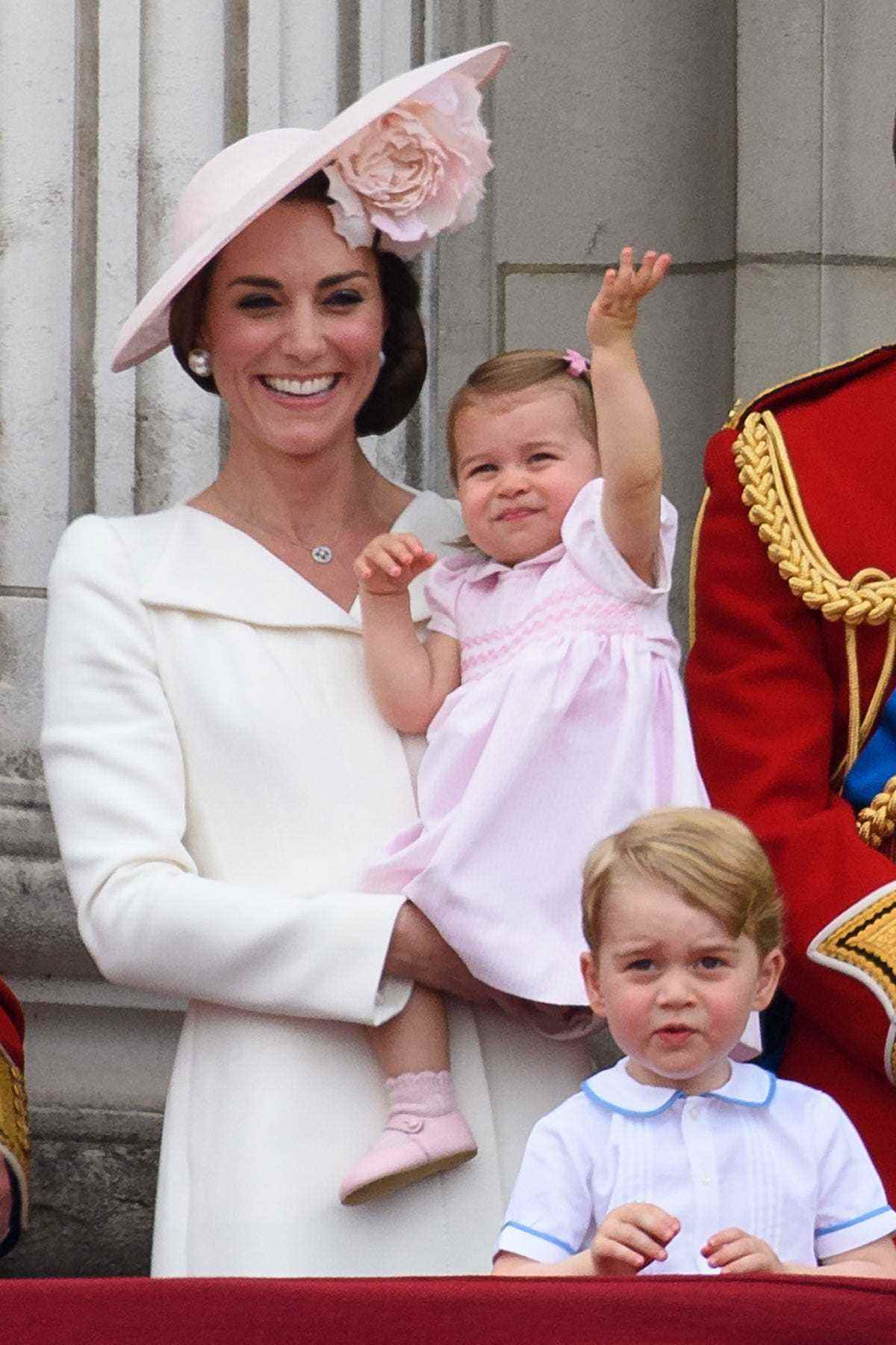 Kate Middleton und Prinzessin Charlotte trooping the Colour 2016