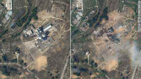 Satellitenbilder, die am 8. und 21. April aufgenommen wurden, zeigen ein Getreidesilo in Rubischne in der Ostukraine vor und nach seiner Zerstörung.
