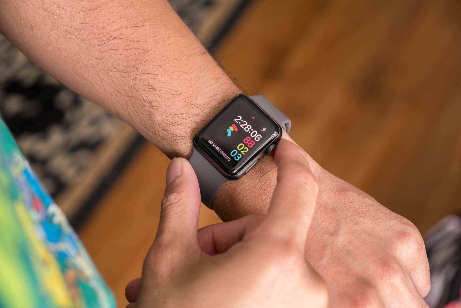 Die Apple Watch Series 7 und SE waren im ersten Quartal die weltweit meistverkauften Smartwatches