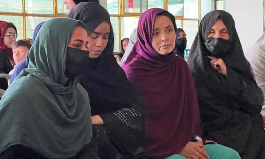 Eine Gruppe von Frauen in Kabul.
