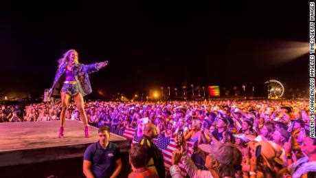 Carrie Underwood tritt am 30. April beim Stagecoach Country Music Festival in den Empire Polo Fields in Indio, Kalifornien, auf. 